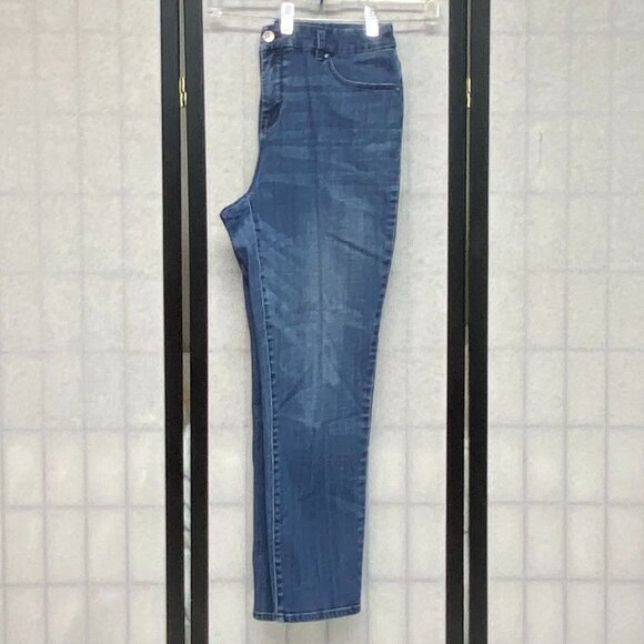 Chico’s So Slimming Girlfriend Ankle Jeans 6 Medium Wash Denim Slim Leg Hi Rise - Picture 5 of 14